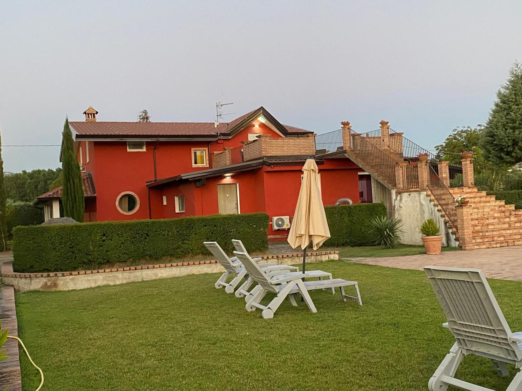Villa Piero Bisignano Exteriör bild